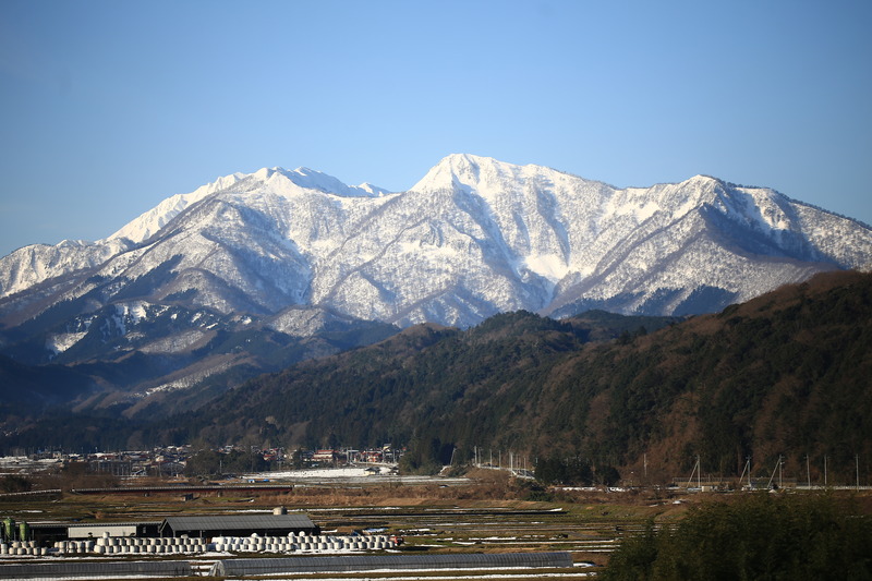 旧東伯町から見る山々